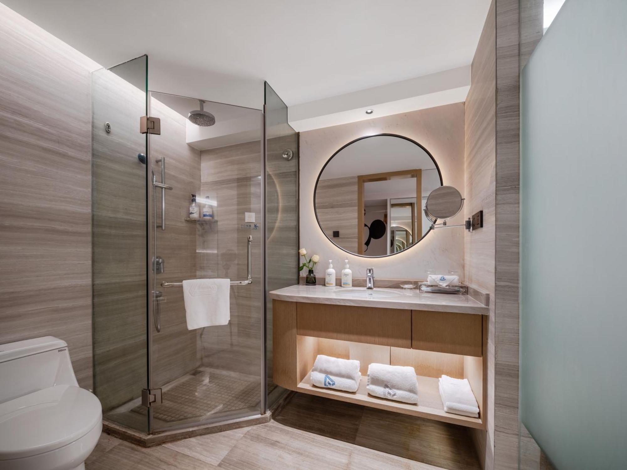 Grand Skylight Hotel Shenzhen: Business Zone Retreat with Perks Exterior photo